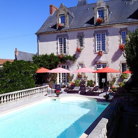 Le Petit Chateau - Tiffauges Proche Puy Dufou מראה חיצוני תמונה
