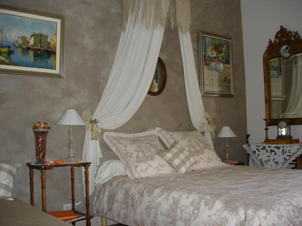 Le Petit Chateau - Tiffauges Proche Puy Dufou חדר תמונה